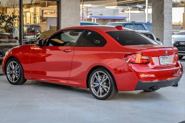 2016 BMW M2 M235i