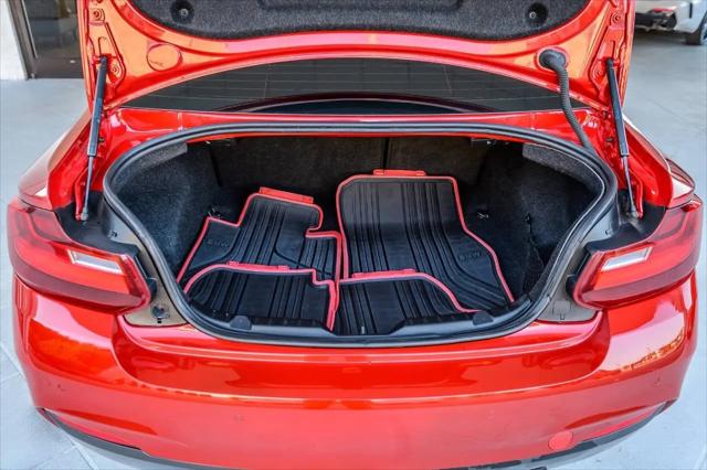 2016 BMW M2 M235i