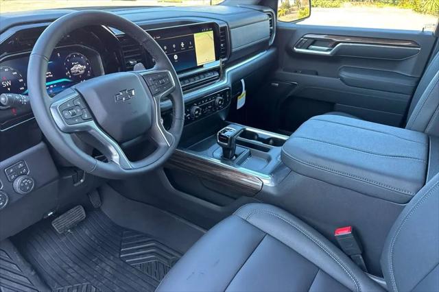 2026 Chevrolet Silverado 1500 4WD Crew Cab Standard Bed RST