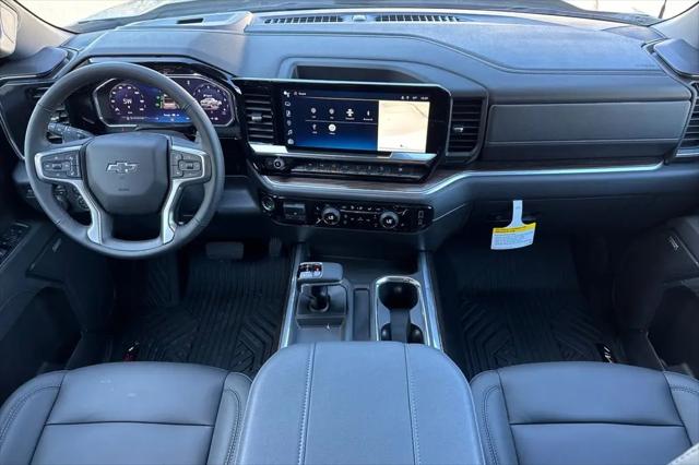 2026 Chevrolet Silverado 1500 4WD Crew Cab Standard Bed RST