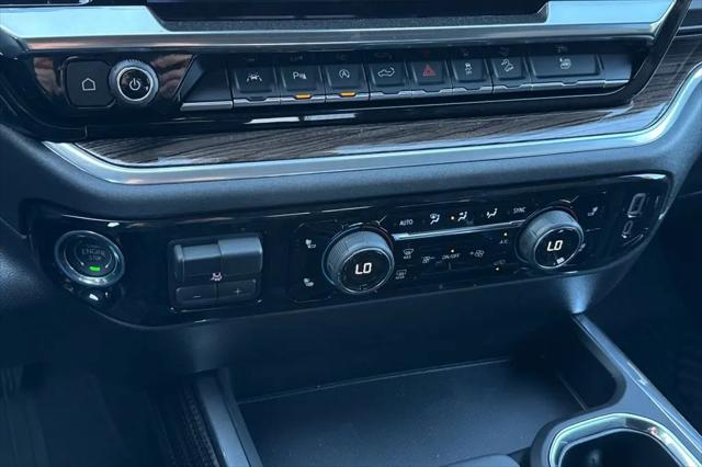 2026 Chevrolet Silverado 1500 4WD Crew Cab Standard Bed RST