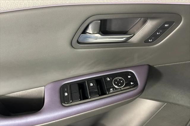 2026 Nissan LEAF PLATINUM+