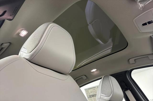 2026 Nissan LEAF PLATINUM+