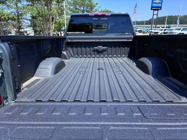 2026 Chevrolet Silverado 3500HD Crew Cab, Long Bed, LT Dual Rear Wheel, RWD