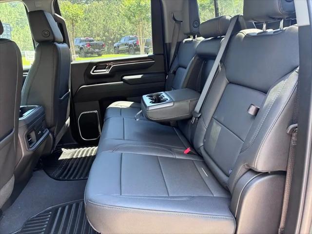 2026 Chevrolet Silverado 3500HD Crew Cab, Long Bed, LT Dual Rear Wheel, RWD