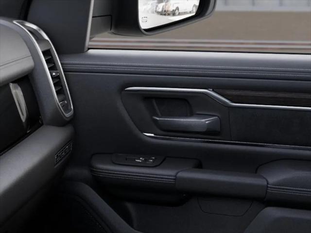 2026 Ram 1500 Laramie Crew Cab 4x4 5'7" Box