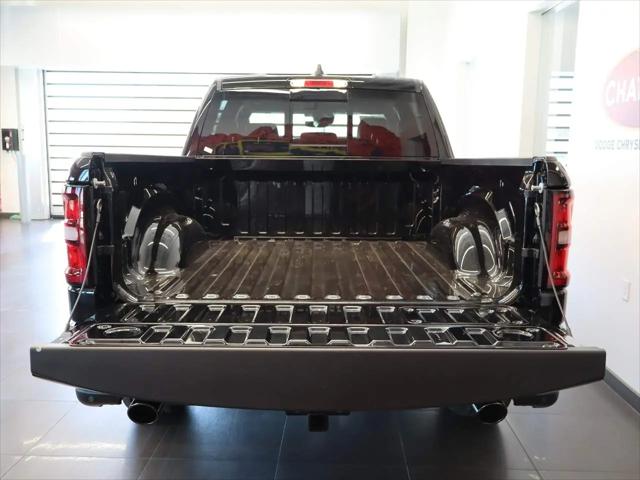 2026 Ram 1500 Laramie Crew Cab 4x4 5'7" Box