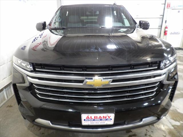 2024 Chevrolet Suburban 4WD LT