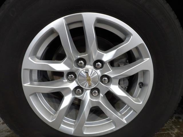 2024 Chevrolet Suburban 4WD LT