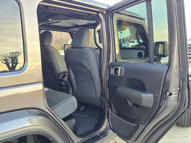 2025 Jeep Wrangler 4xe Sahara 4xe