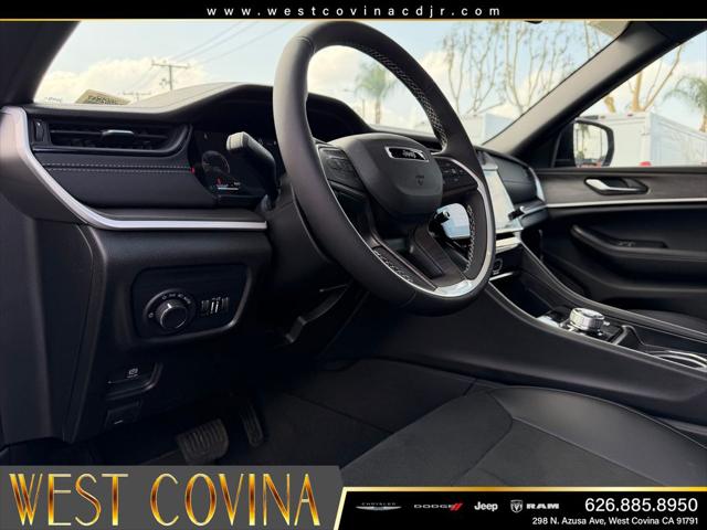 2026 Jeep Grand Cherokee L Altitude 4x4