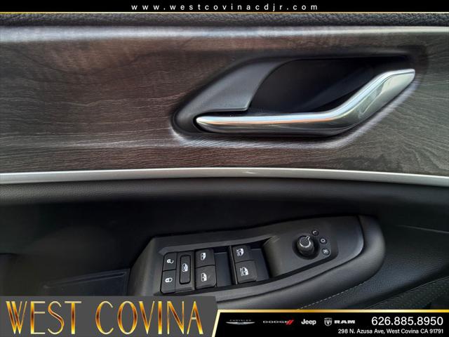 2026 Jeep Grand Cherokee L Altitude 4x4