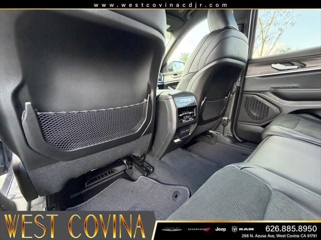 2026 Jeep Grand Cherokee L Altitude 4x4