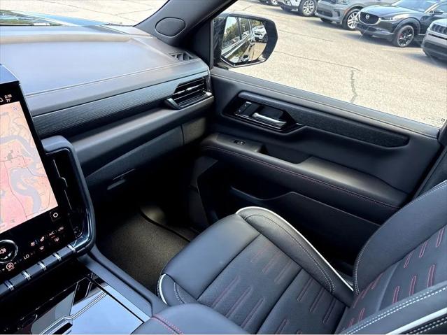 2026 GMC Yukon XL 4WD AT4 Ultimate