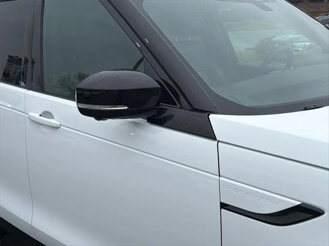 2024 Land Rover Discovery P360 Dynamic SE