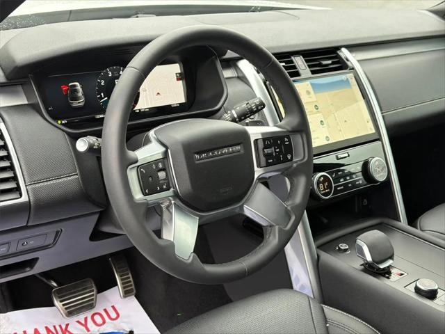 2024 Land Rover Discovery P360 Dynamic SE