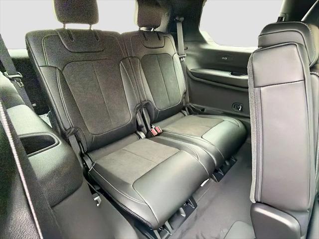 2026 Jeep Grand Cherokee L Altitude 4x4
