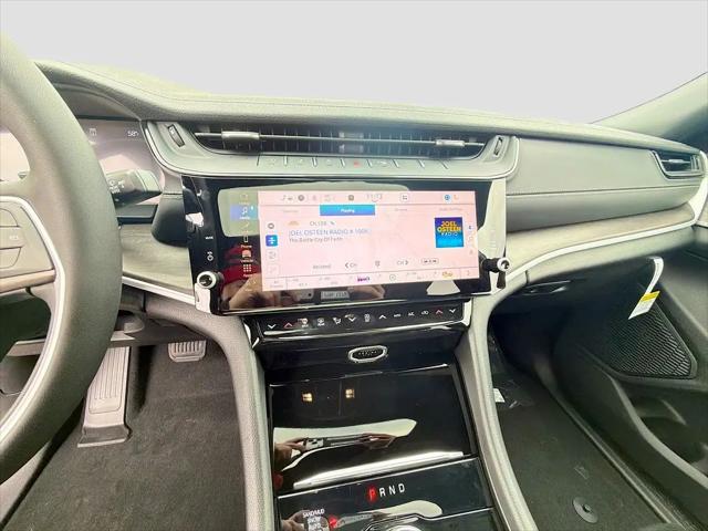 2026 Jeep Grand Cherokee L Altitude 4x4