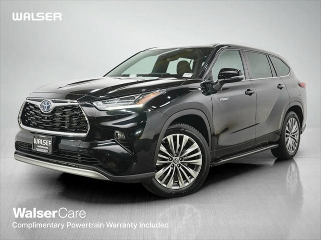 2021 Toyota Highlander Hybrid Platinum for sale in Coon Rapids, MN