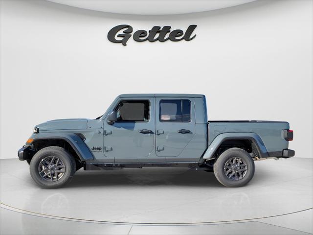 2026 Jeep Gladiator Sport S