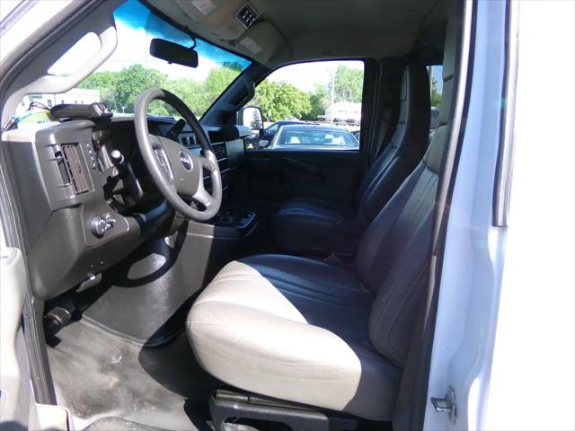 2018 GMC Savana 3500 LS