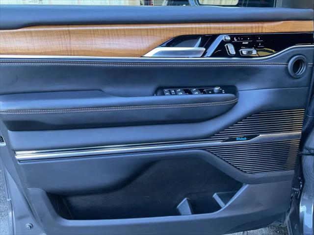 2024 Jeep Grand Wagoneer L Series III 4x4