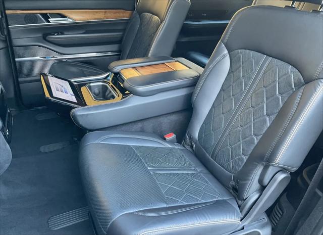 2024 Jeep Grand Wagoneer L Series III 4x4