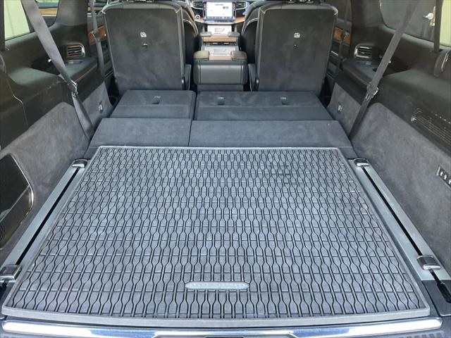 2024 Jeep Grand Wagoneer L Series III 4x4