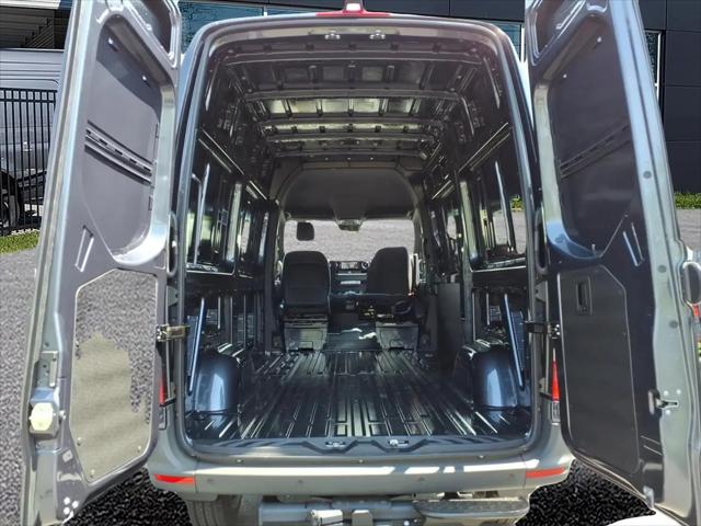 2026 Mercedes-Benz Sprinter 2500 Standard Roof 4-Cyl Diesel HO
