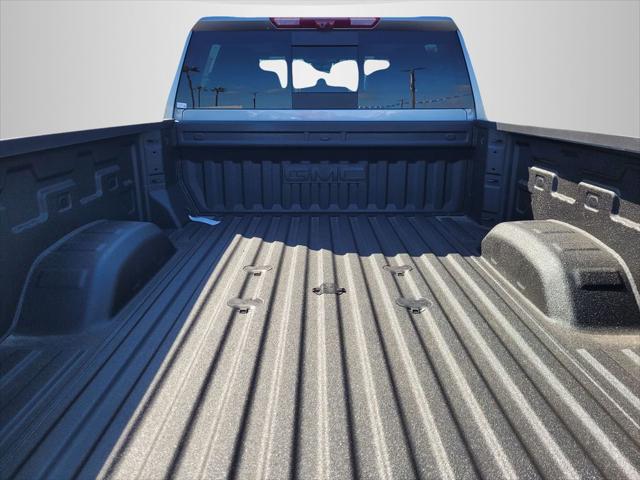 2026 GMC Sierra 2500HD Crew Cab, Standard Bed, AT4, 4WD