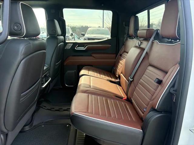 2025 GMC Sierra 1500 4WD Crew Cab Short Box Denali Ultimate