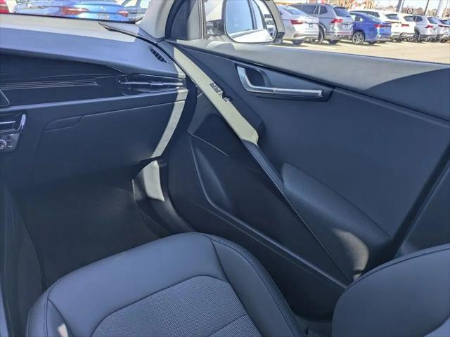 2025 Kia Niro EX Touring