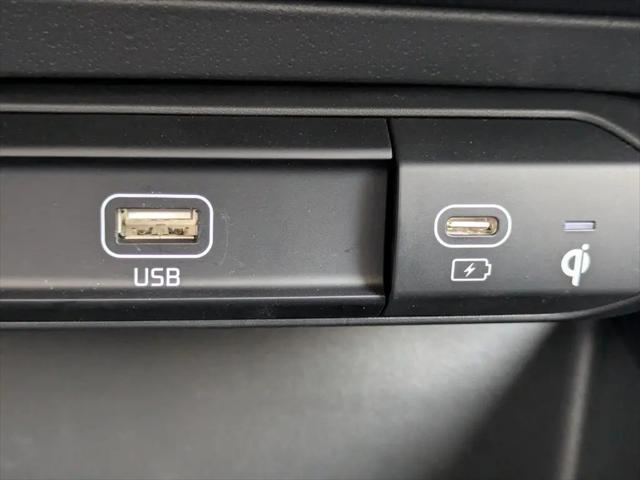 2025 Kia Niro EX Touring
