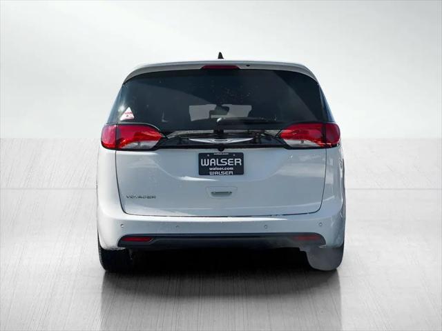 2026 Chrysler Voyager LX