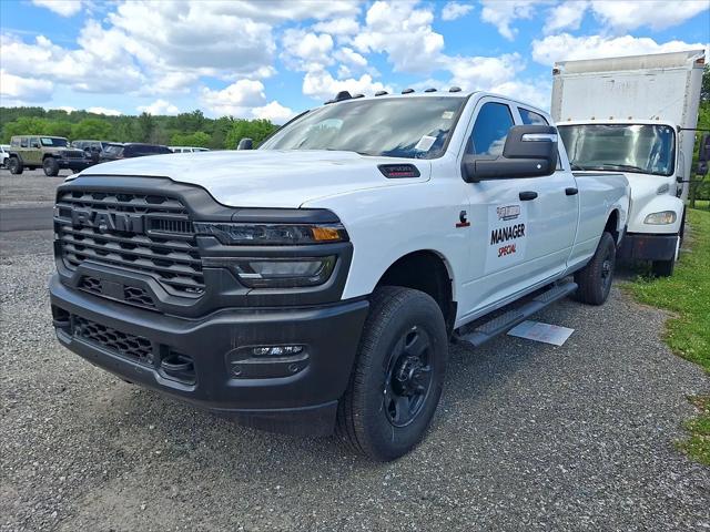 2026 Ram 3500 Tradesman Crew Cab 4x4 8' Box