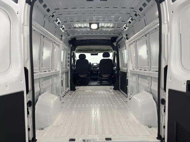 2026 Ram ProMaster 2500 Cargo Van Tradesman High Roof 159" WB w/Pass Seat