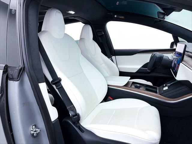 2022 Tesla Model X Dual Motor All-Wheel Drive