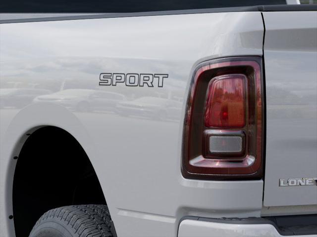 2026 Ram 3500 Lone Star Crew Cab 4x4 8' Box