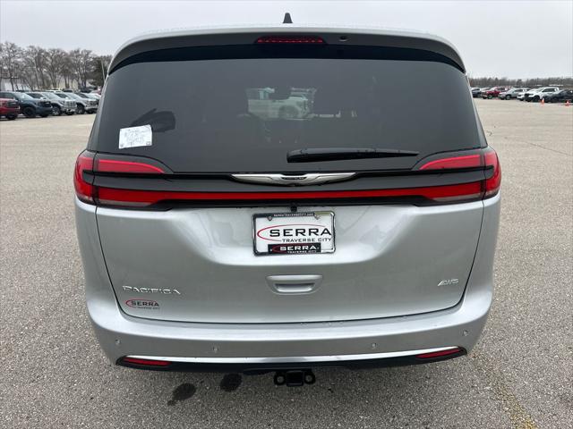 2026 Chrysler Pacifica Pinnacle AWD