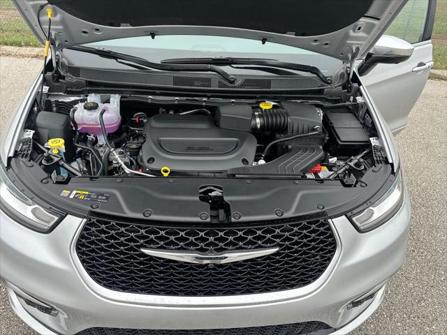 2026 Chrysler Pacifica Pinnacle AWD