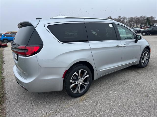2026 Chrysler Pacifica Pinnacle AWD