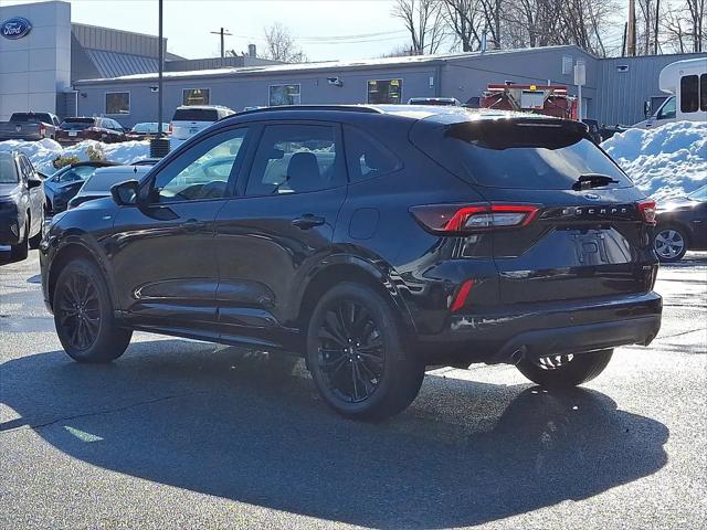 2025 Ford Escape ST-Line Elite