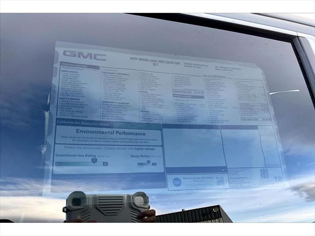 2026 GMC Sierra 2500HD Crew Cab, Standard Bed, SLT, 4WD