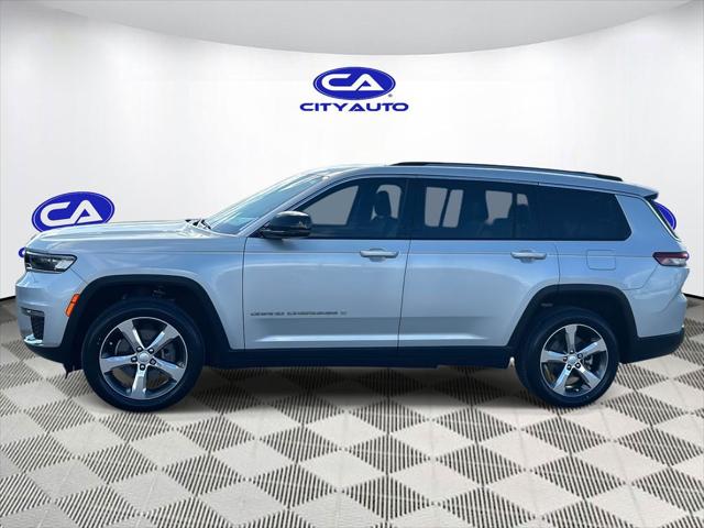 2022 Jeep Grand Cherokee L Limited 4x2