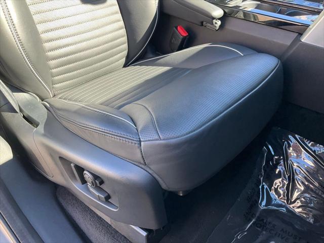 2020 Land Rover Discovery HSE LUXURY