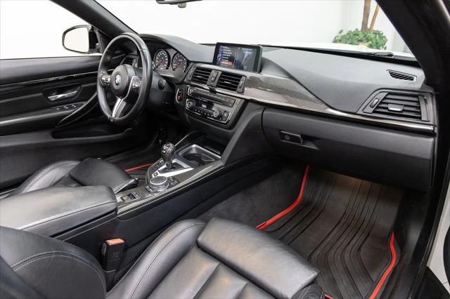 2015 BMW M4 Standard