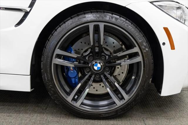 2015 BMW M4 Standard