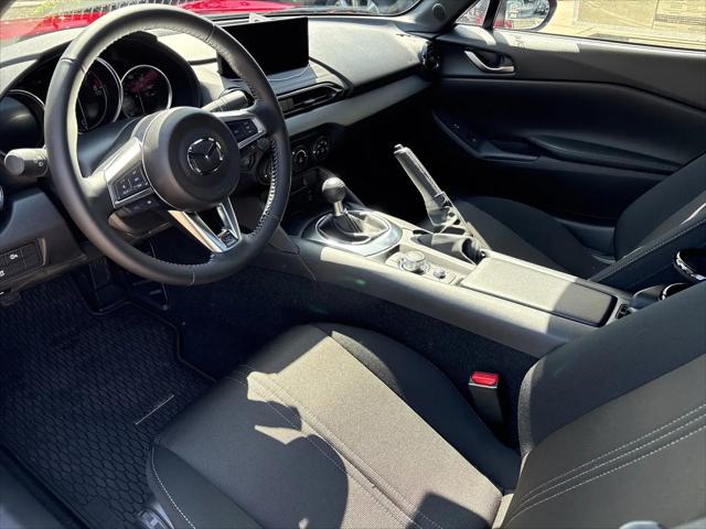 2026 Mazda MX-5 Sport