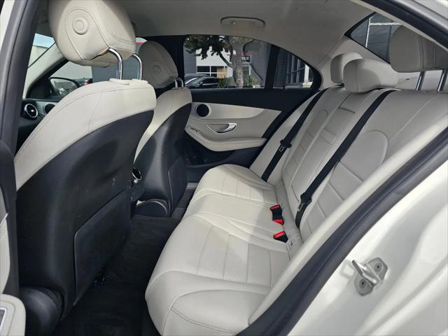 2015 Mercedes-Benz C-CLASS C 300 C 300