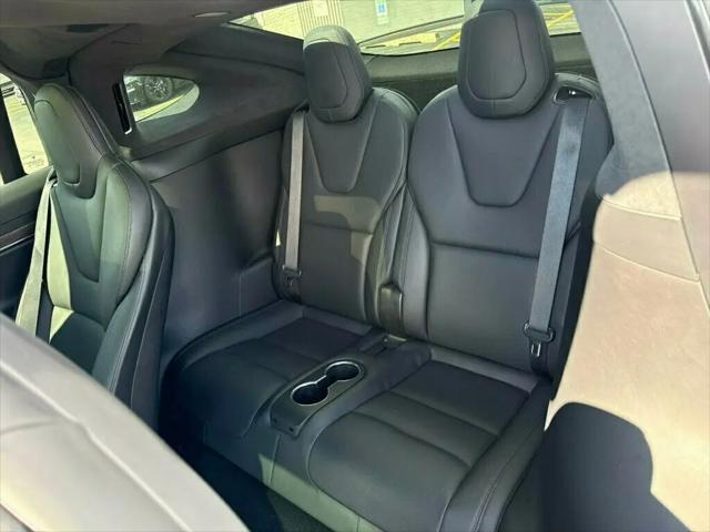2022 Tesla Model X Dual Motor All-Wheel Drive